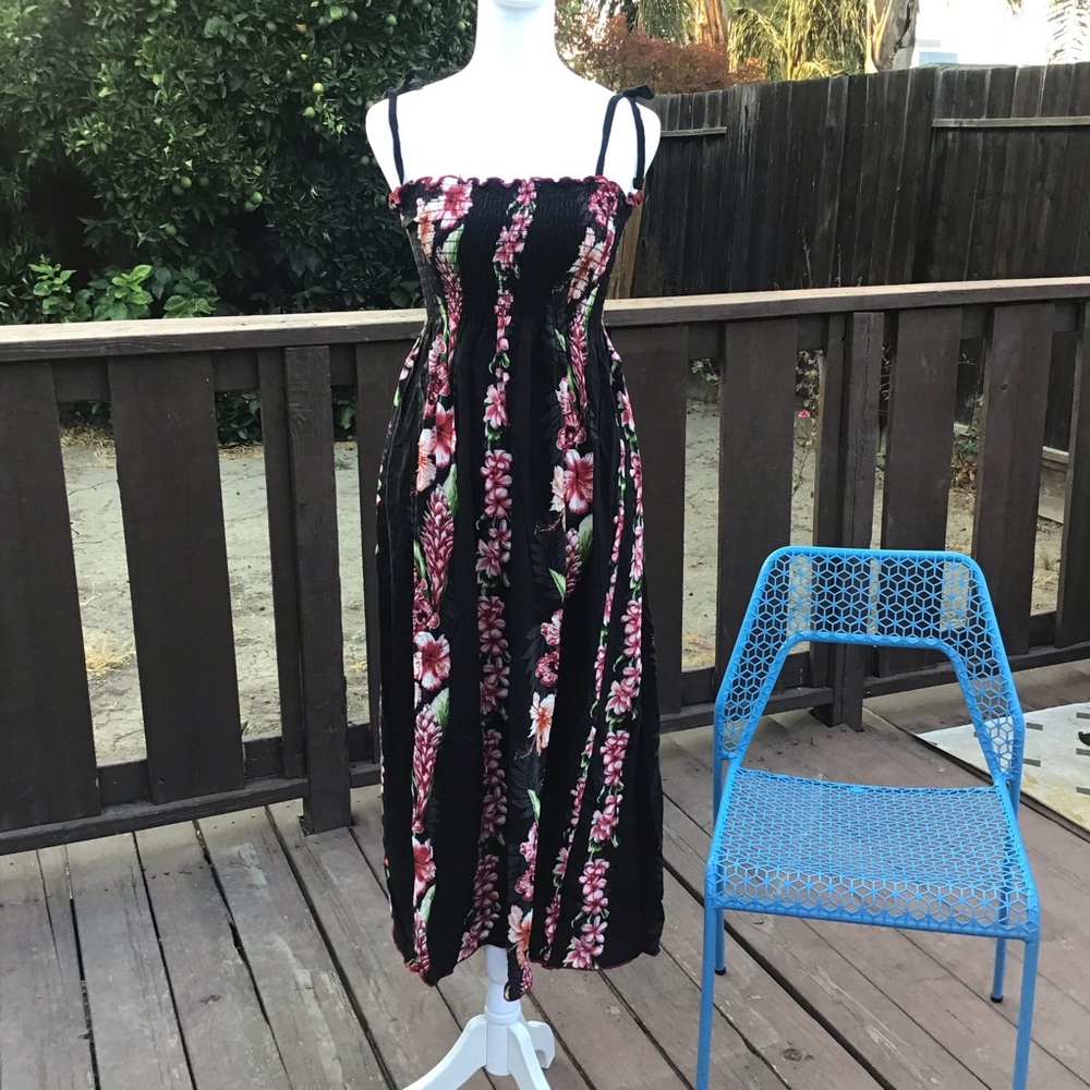 👗Favant Hawaii Floral Maxi Dress